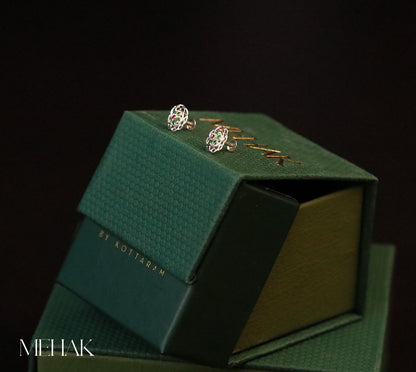 Flower Seconde Studs|Nose pins| Green and Red Stone